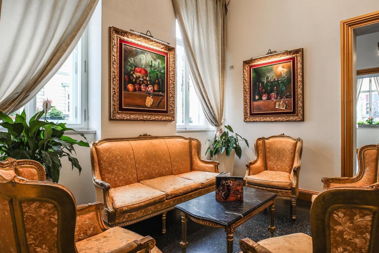 Hotel Assenzio براغ المظهر الخارجي الصورة