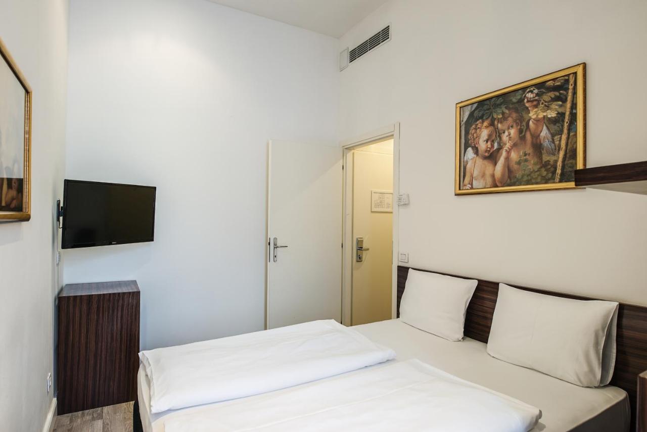 Hotel Assenzio براغ المظهر الخارجي الصورة