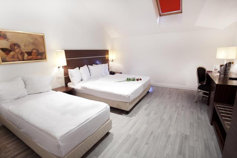 Hotel Assenzio براغ المظهر الخارجي الصورة